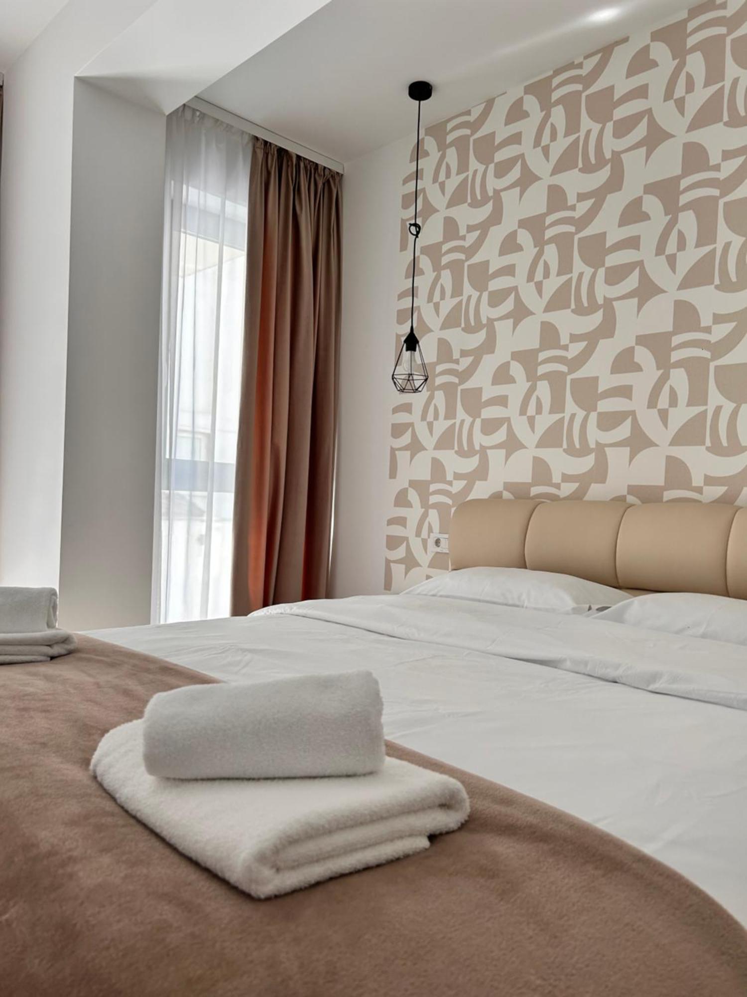 Industrial Style Apartment Bucureşti Ngoại thất bức ảnh